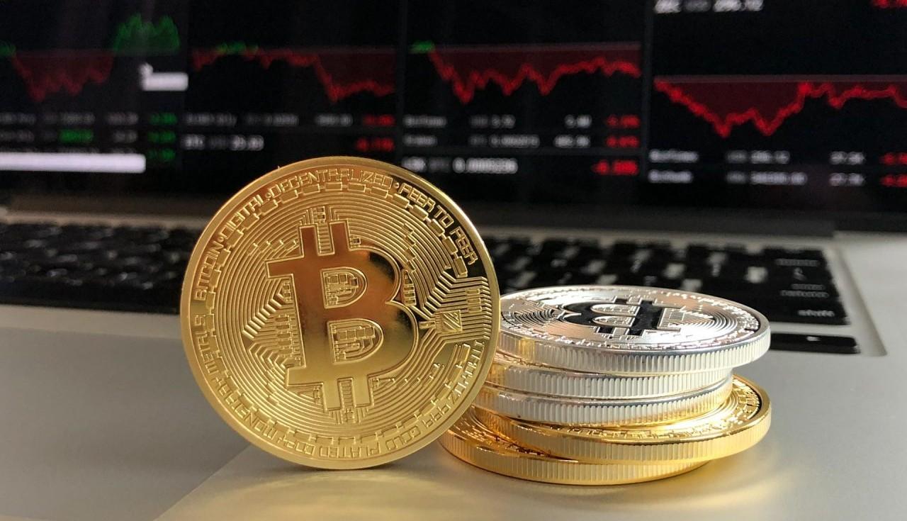 比特币是否比国家更重要?彼得·希夫认为特朗普的优先事项不当
